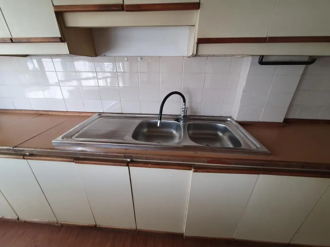 Apartamento Departamento La Carolina Metro Via Quito