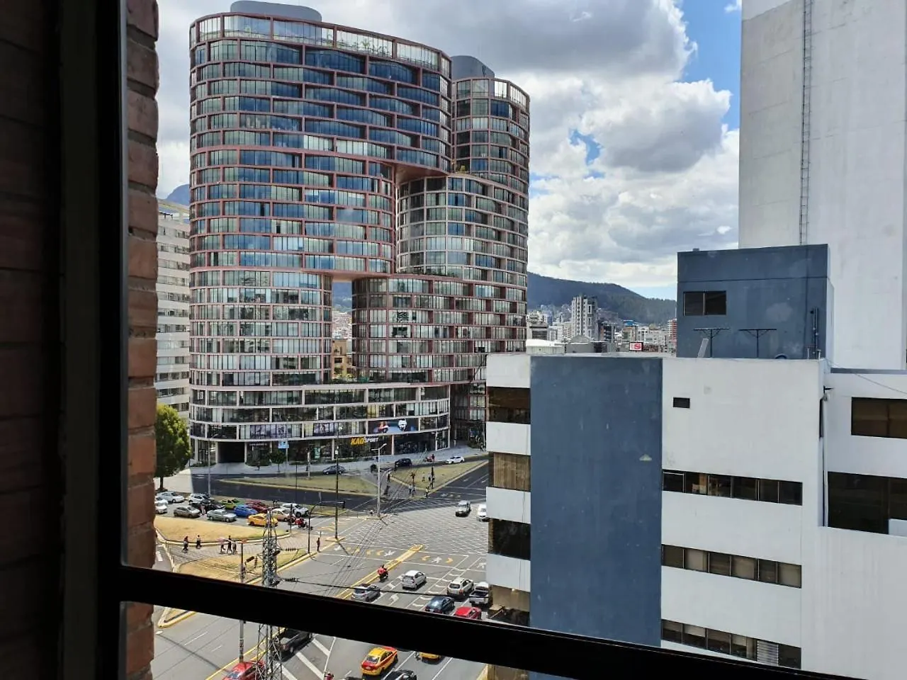 Apartamento Departamento La Carolina Metro Via Quito