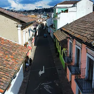 2* Casa de hóspedes San Marcos Cultural &