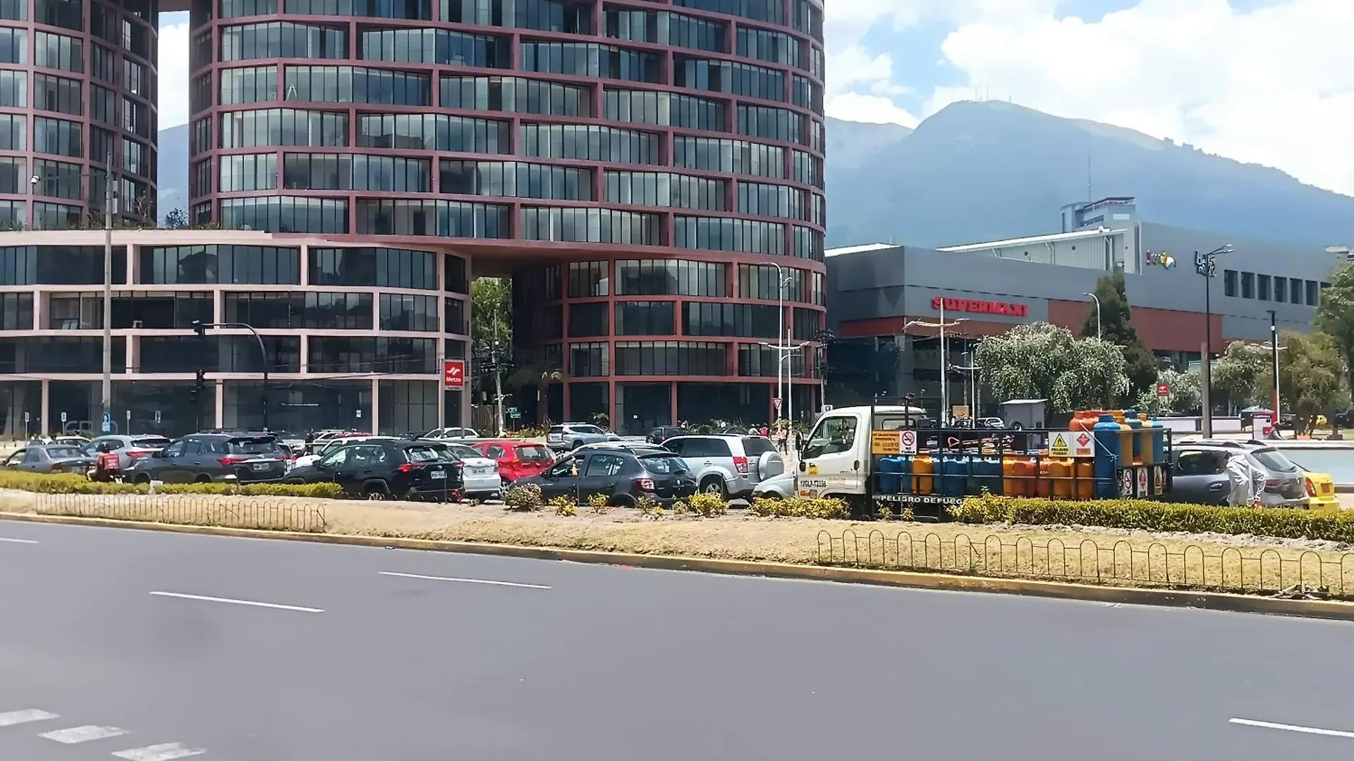 基多Departamento La Carolina Metro Via公寓 0*, 基多
